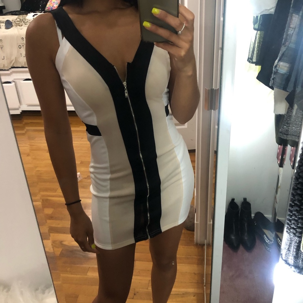 Mini dress